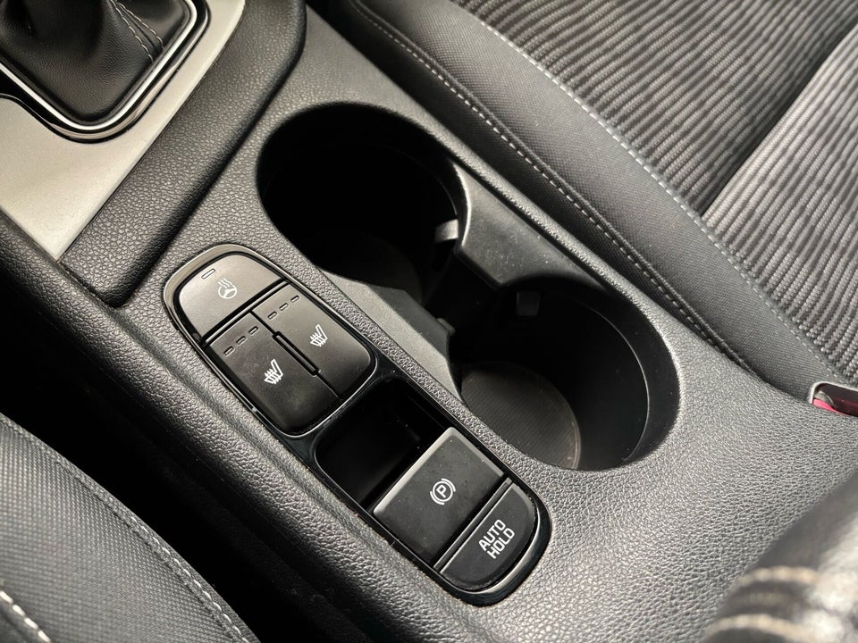 Kia Niro 1,6 PHEV Comfort+ DCT 5d