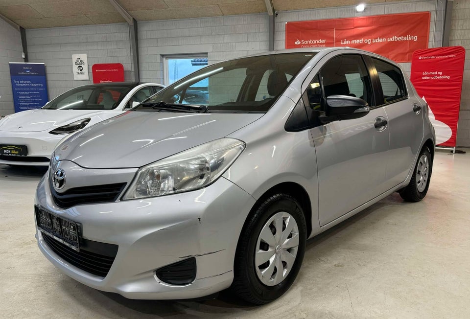 Toyota Yaris 1,0 VVT-i T2 Touch 5d