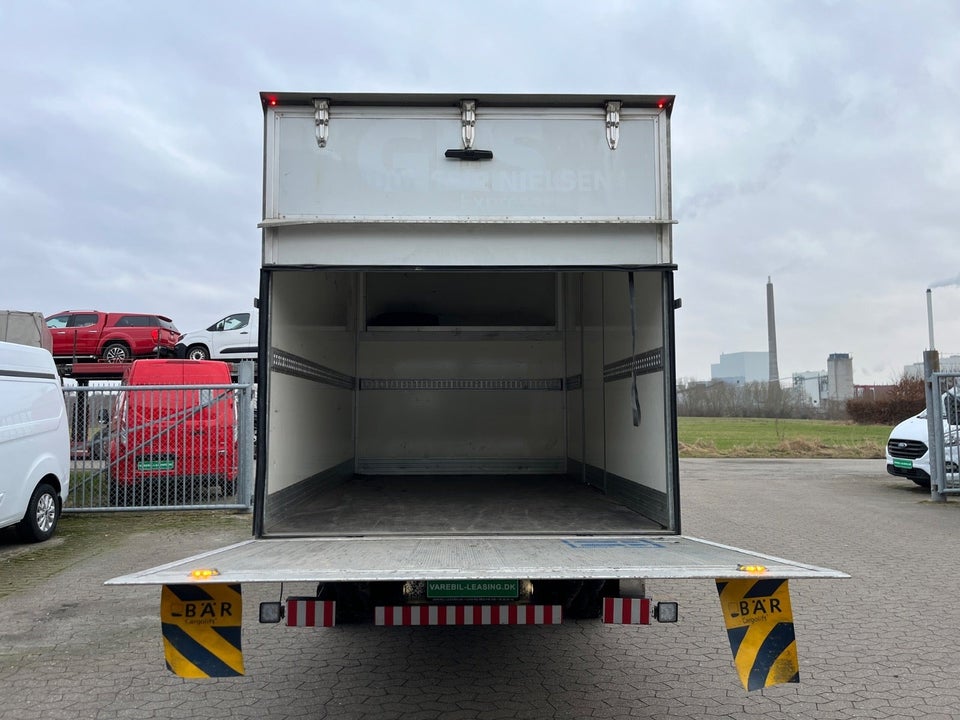 Peugeot Boxer 335 2,2 BlueHDi 165 L2 Plus Alukasse