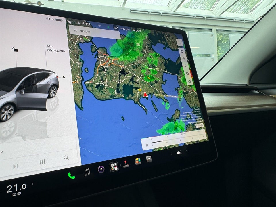 Tesla Model Y Long Range AWD 5d