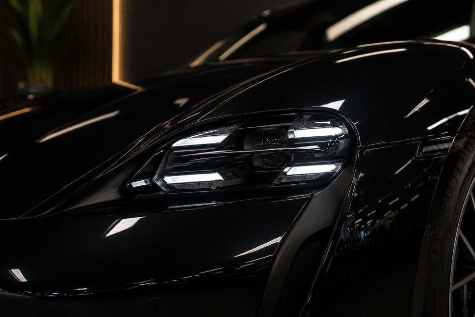Porsche Taycan 4S Performance+ 4d