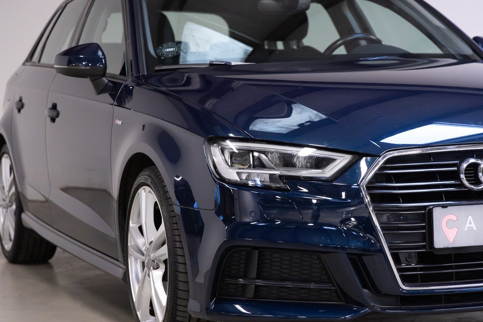 Audi A3 35 TFSi Sport Limited Sportback 5d