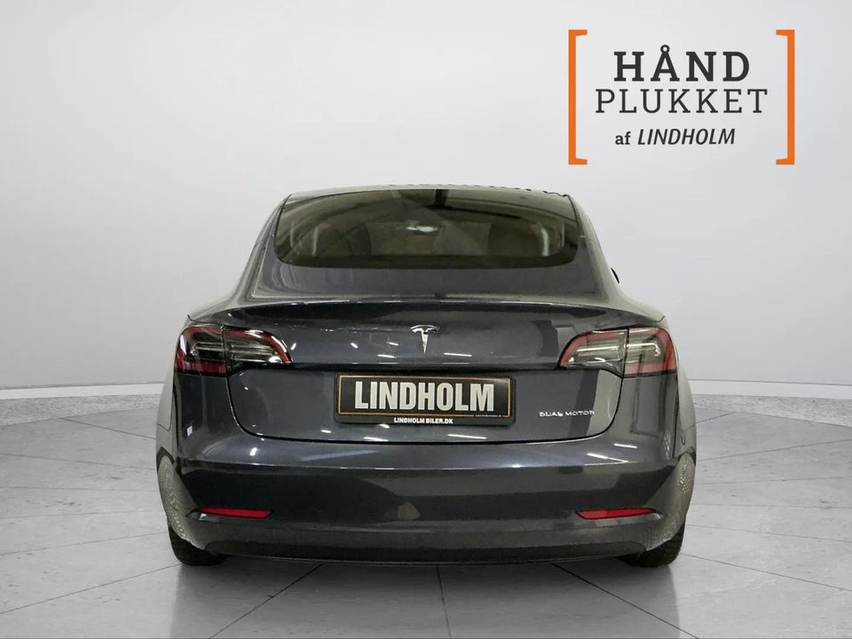 Tesla Model 3 Long Range AWD 4d