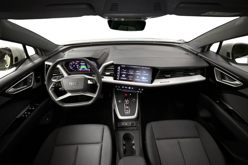 Audi Q4 e-tron 45 Progress 5d