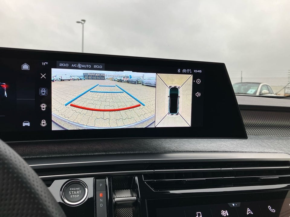 Peugeot e-3008 77 GT Pack 5d