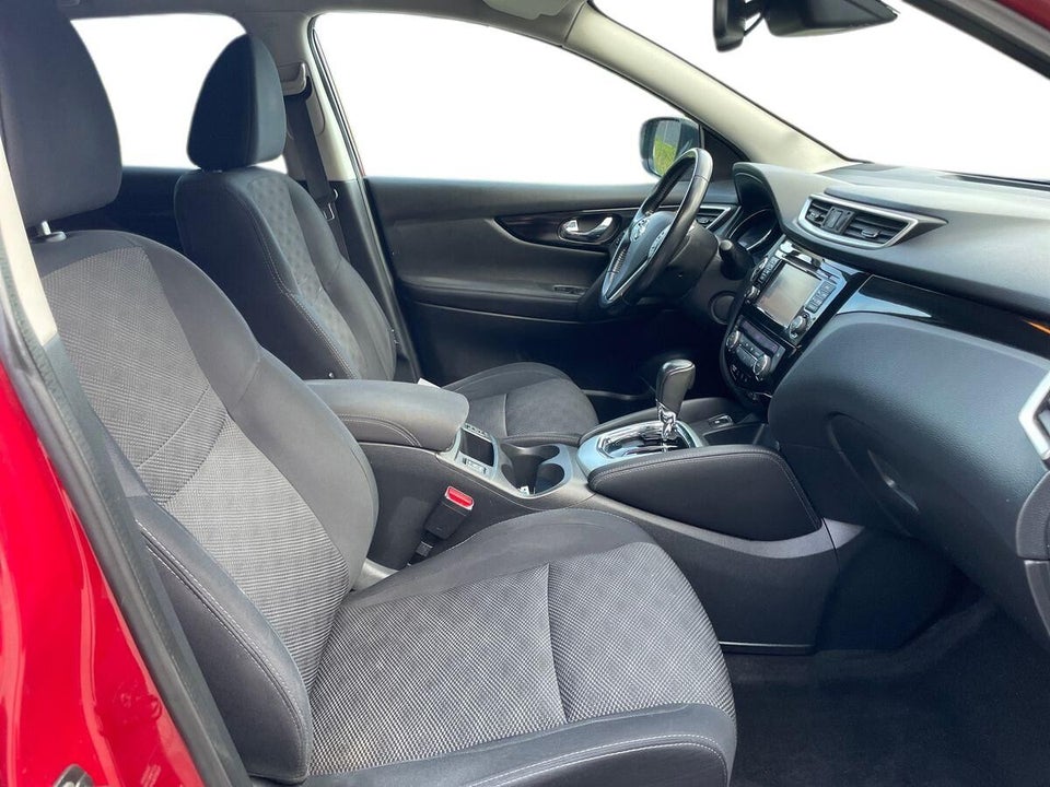 Nissan Qashqai 1,2 Dig-T 115 N-Connecta X-tr. 5d