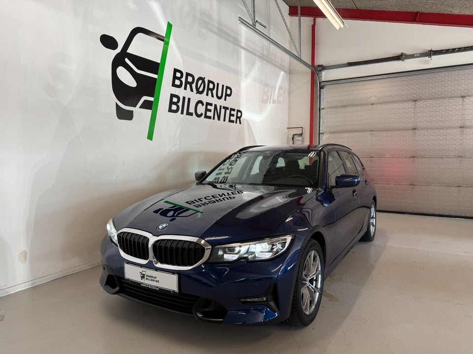 BMW 320i 2,0 Touring Sport Line aut. 5d