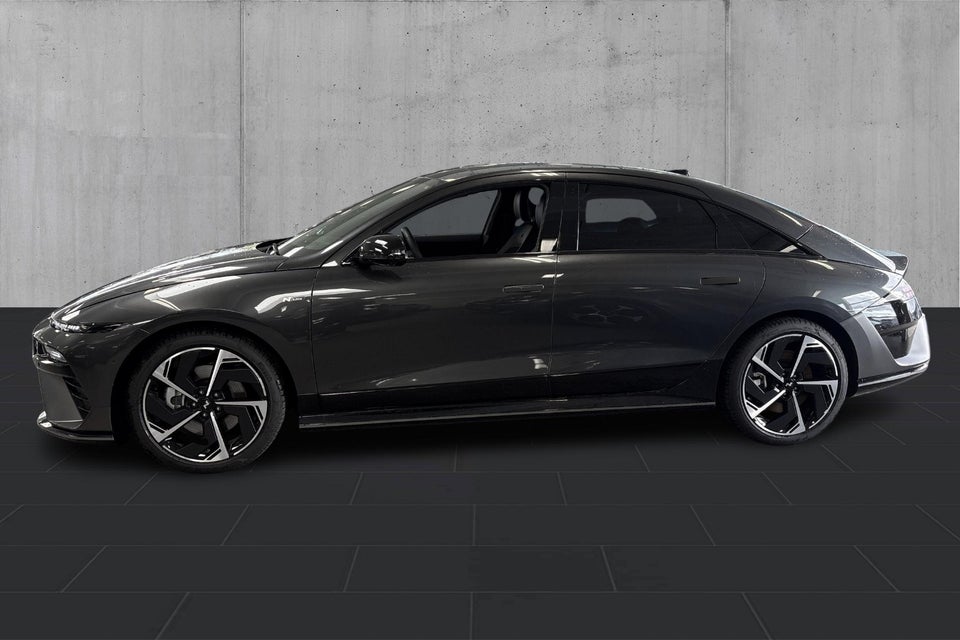 Hyundai Ioniq 6 84 N Line+ 4d