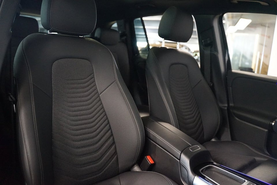 Mercedes EQB250+ Progressive Advance 5d
