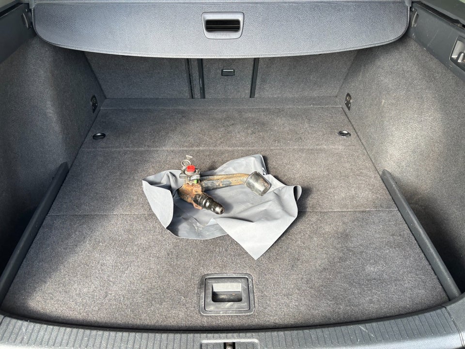 VW Golf VII 1,4 TSi 125 Comfortline Variant DSG 5d