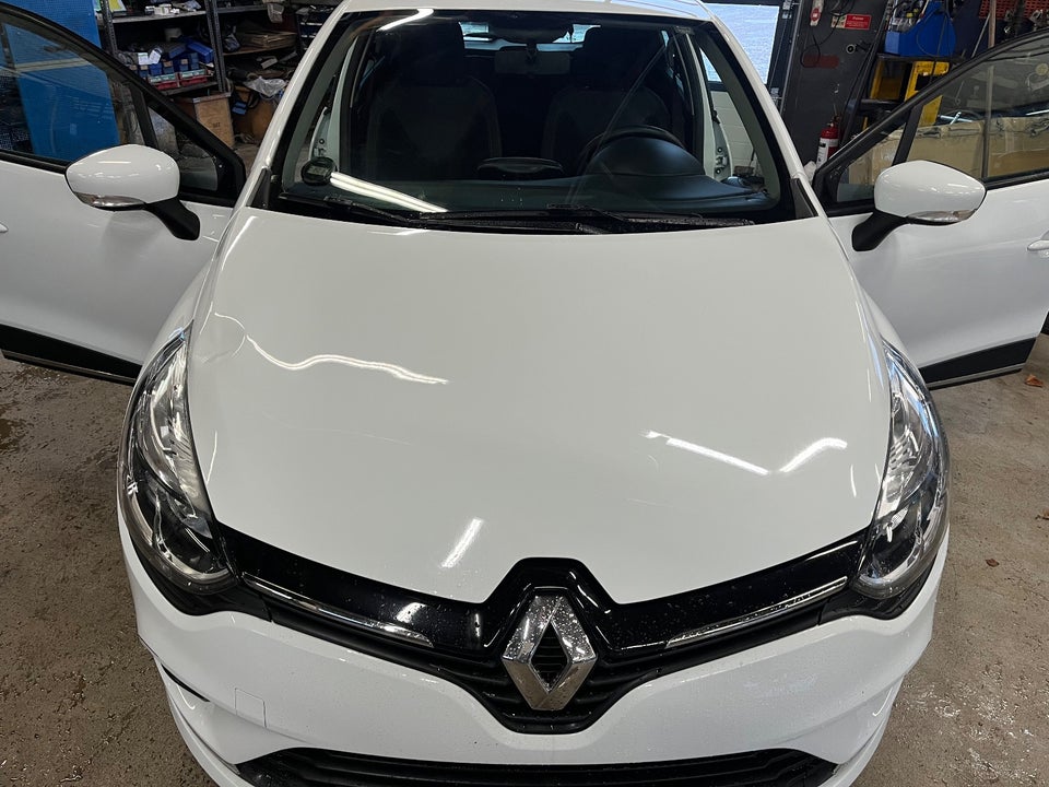 Renault Clio IV 0,9 TCe 75 Zen 5d