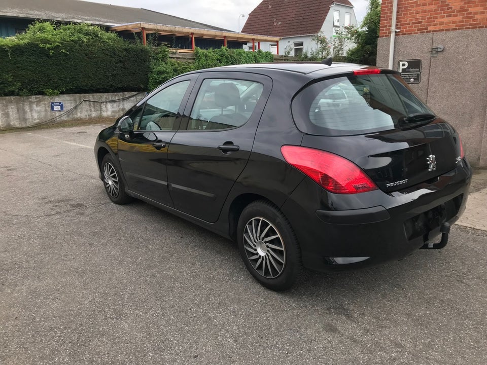 Peugeot 308 1,6 VTi Comfort S 5d