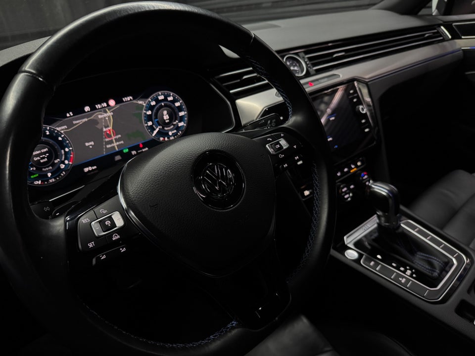 VW Passat 1,4 GTE DSG 4d