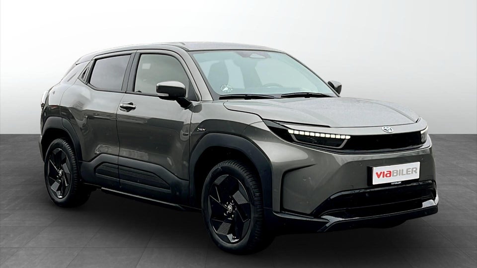 Toyota Urban Cruiser 61 Active 5d