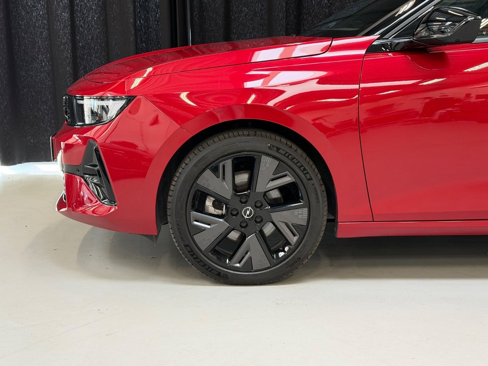 Opel Astra-e 54 GS Sports Tourer 5d