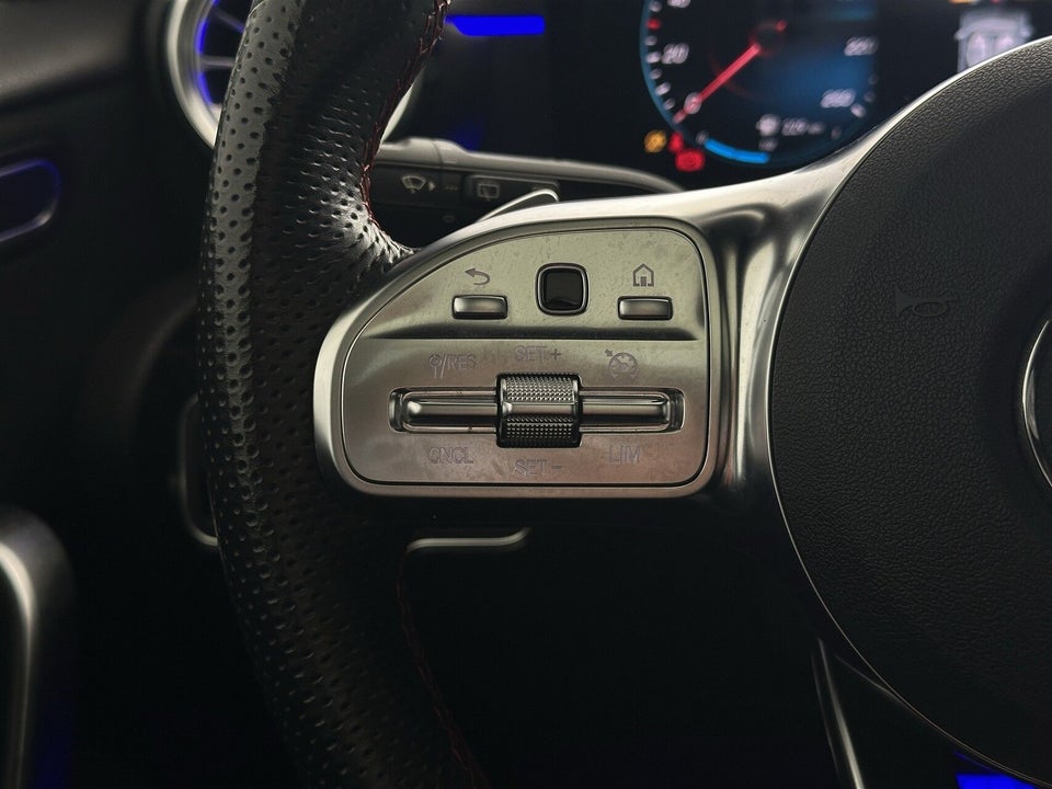 Mercedes A200 1,3 AMG Line aut. 5d