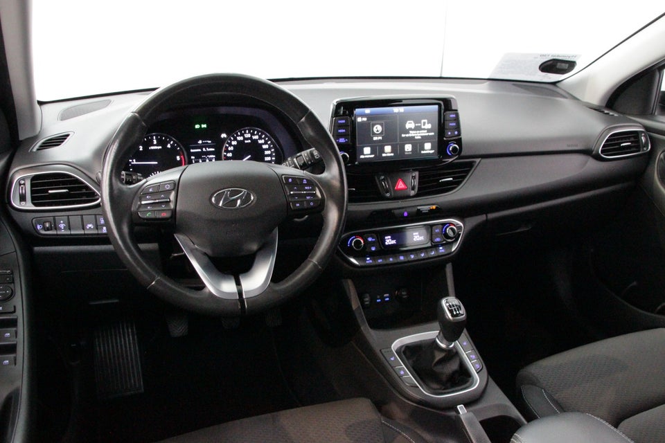 Hyundai i30 1,6 CRDi 115 Trend stc. 5d