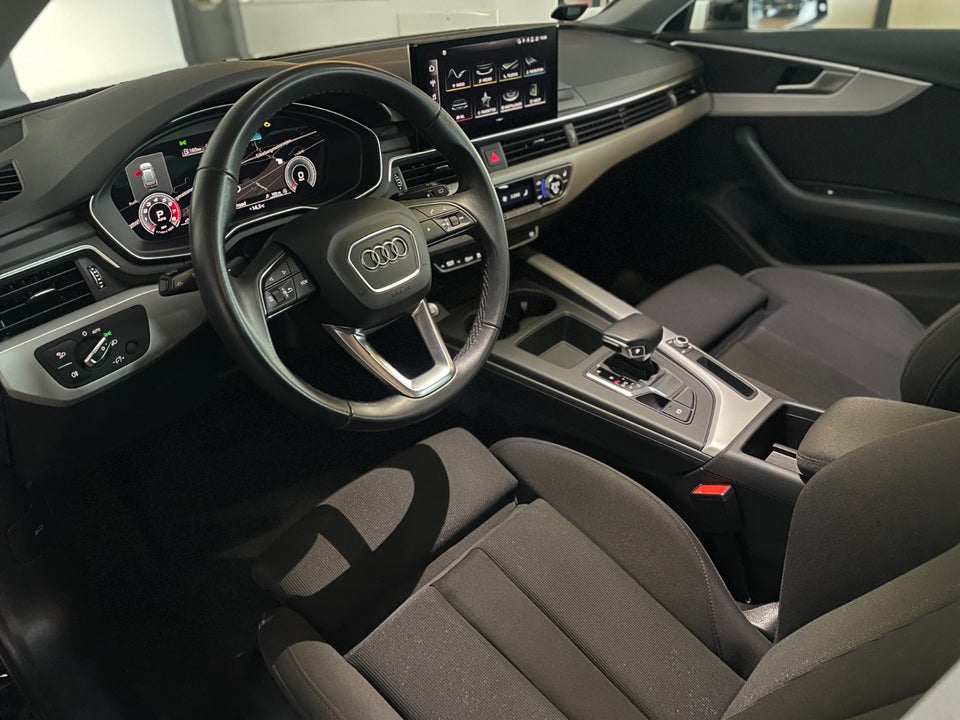 Audi A4 40 TFSi Prestige Avant S-tr. 5d