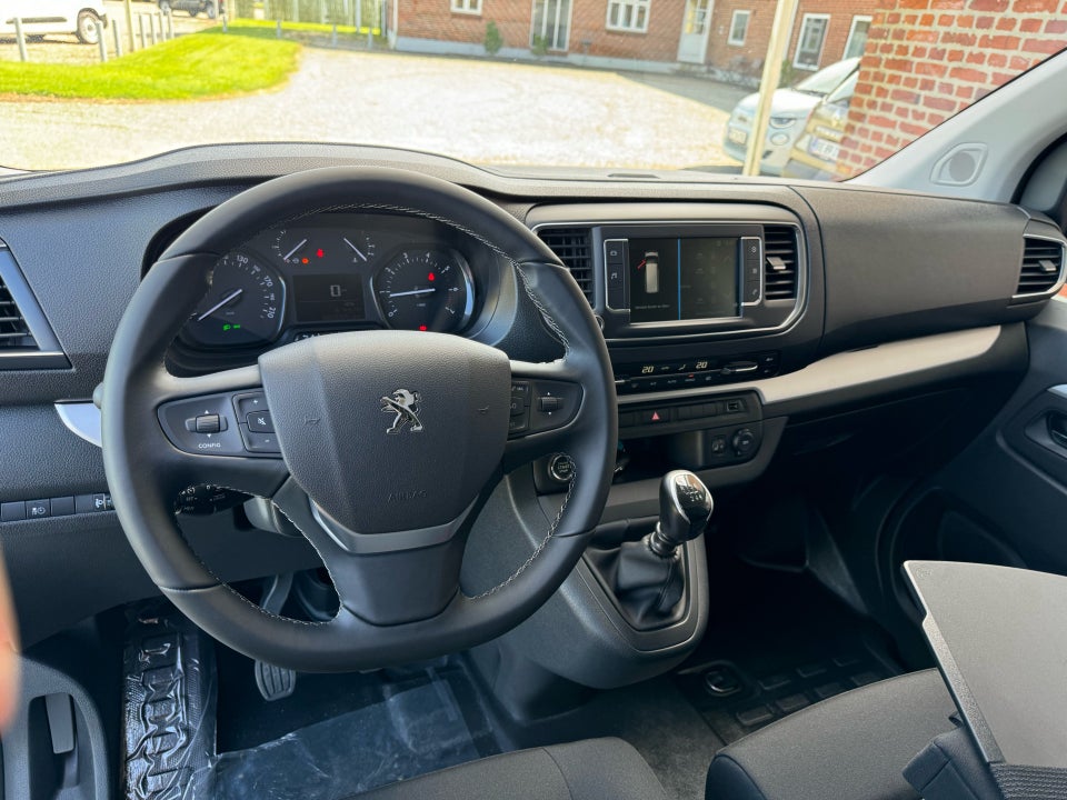 Peugeot Expert 2,0 BlueHDi 144 L2 Premium Van