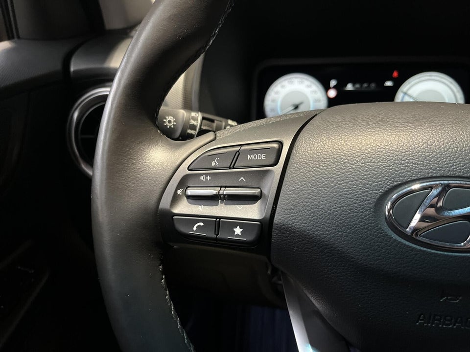 Hyundai Kona 64 EV Premium 5d