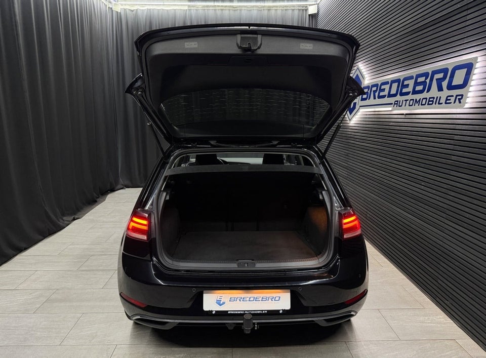 VW Golf VII 1,6 TDi 115 Comfortline 5d