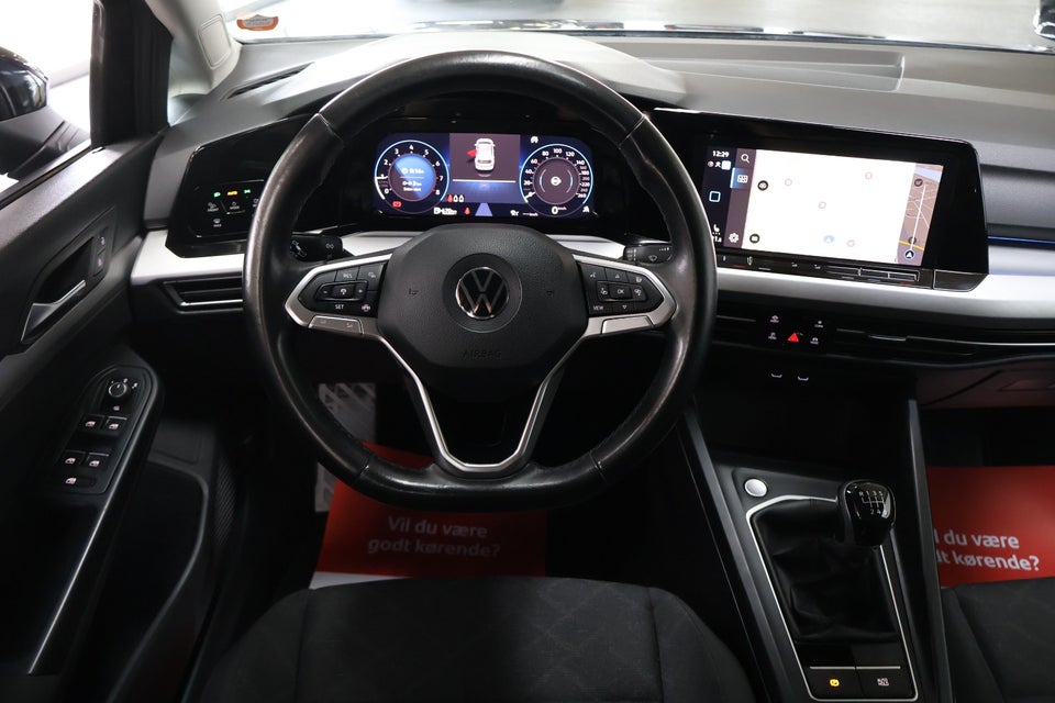 VW Golf VIII 1,5 TSi 130 Life 5d