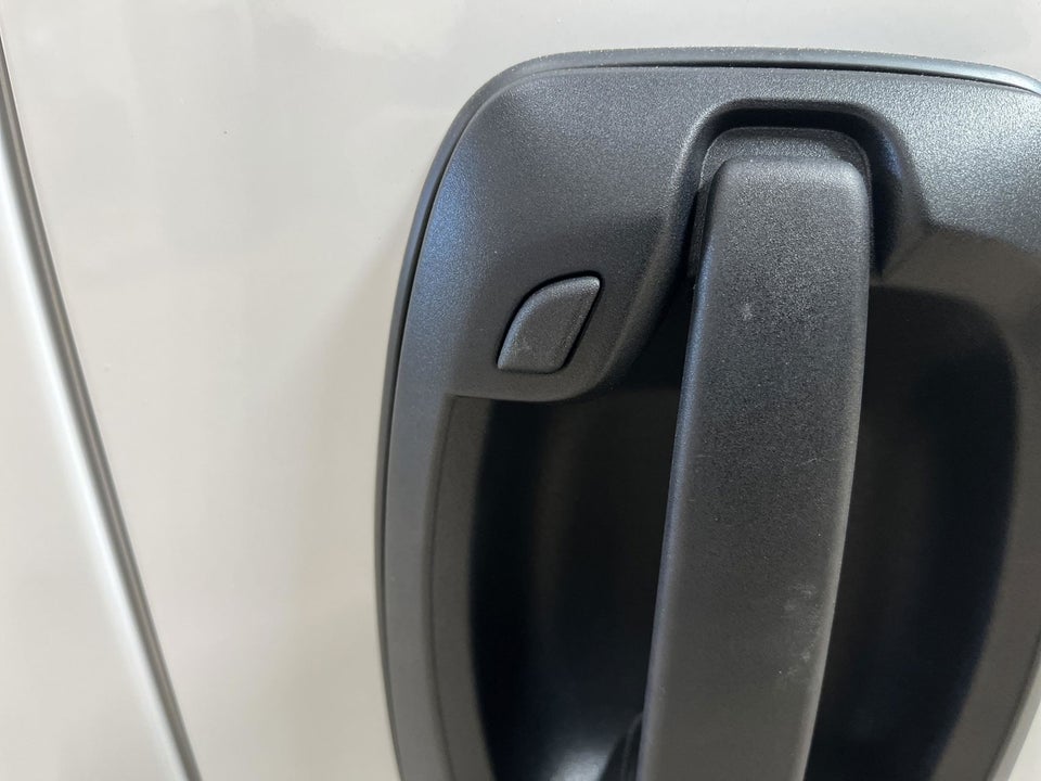 Toyota ProAce Max 2,2 D 140 Comfort Kassevogn L2H2