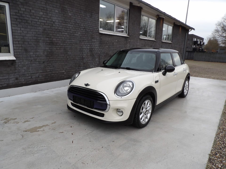 MINI Cooper 1,5 5d