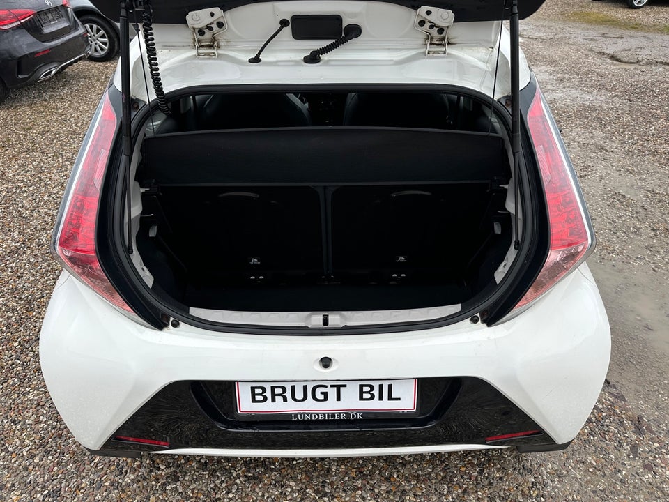 Toyota Aygo 1,0 VVT-i x-cellence 5d