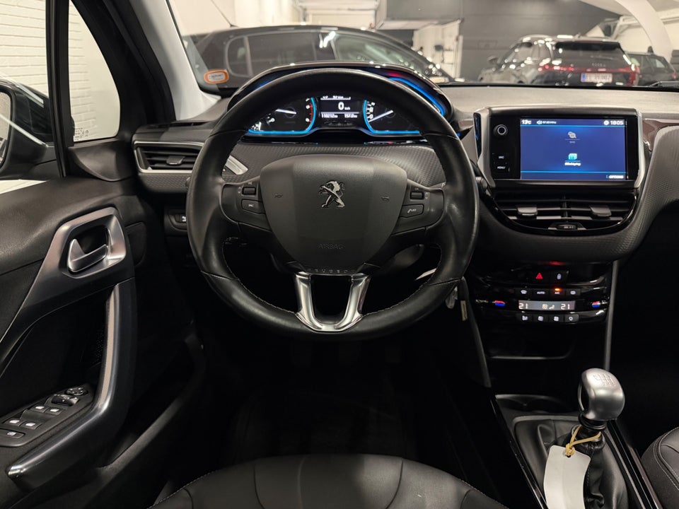 Peugeot 2008 1,5 BlueHDi 100 Allure Sky 5d