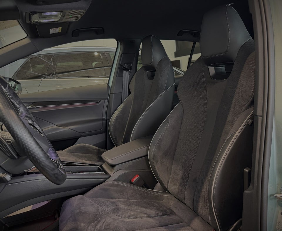 Skoda Enyaq 80x iV Sportline 5d