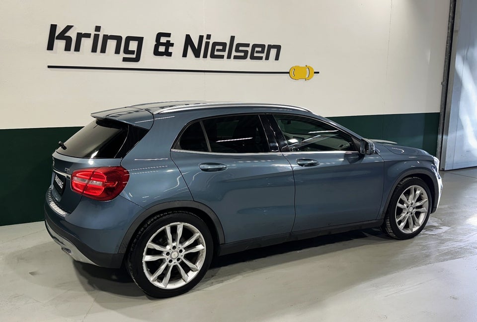 Mercedes GLA200 2,2 CDi 5d