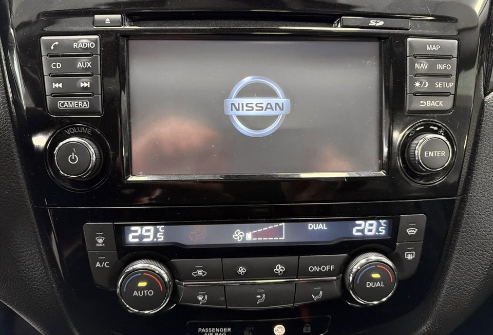 Nissan Qashqai 1,6 dCi 130 N-Connecta X-tr. 5d