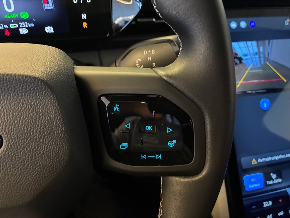 Ford Capri 77 Premium Extended Range 5d