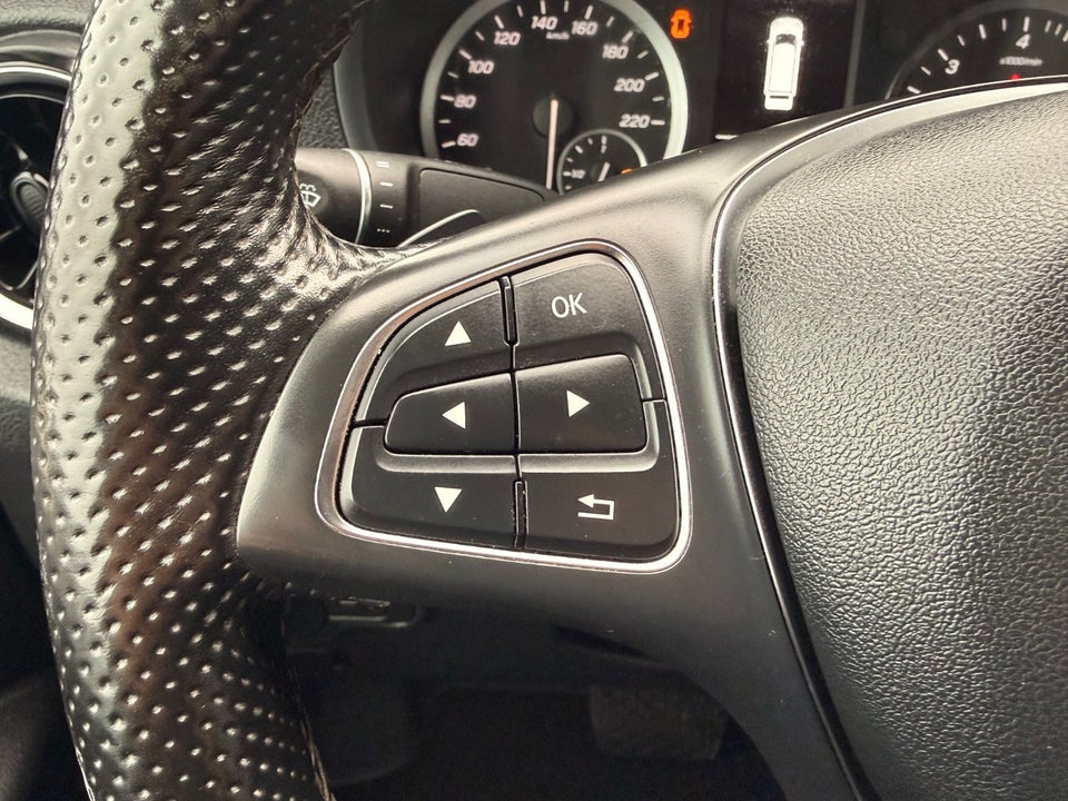 Mercedes Vito 114 2,0 CDi Complete aut. L RWD