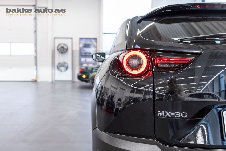 Mazda MX-30 e-SkyActiv SkyPlus 5d