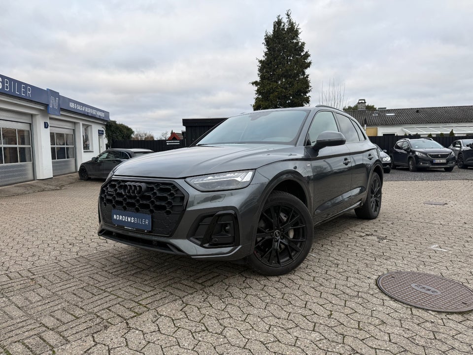 Audi Q5 50 TFSi e S-line quattro S-tr. 5d