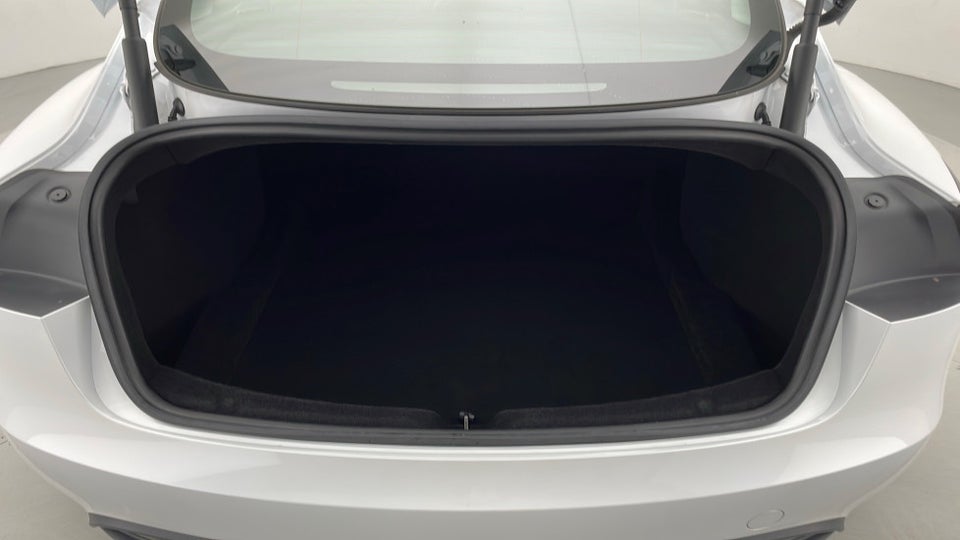 Tesla Model 3 Long Range AWD 4d