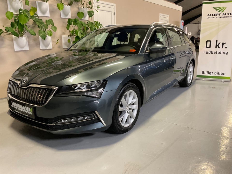 Skoda Superb 1,4 TSi iV Plus Combi DSG 5d