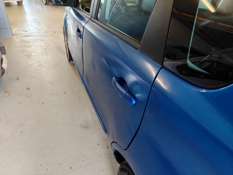 Nissan Note 1,6 Acenta 5d