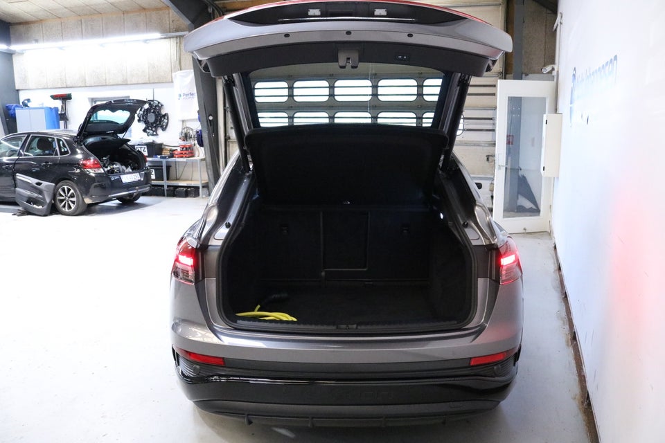 Audi Q4 e-tron 35 edition one Sportback 5d