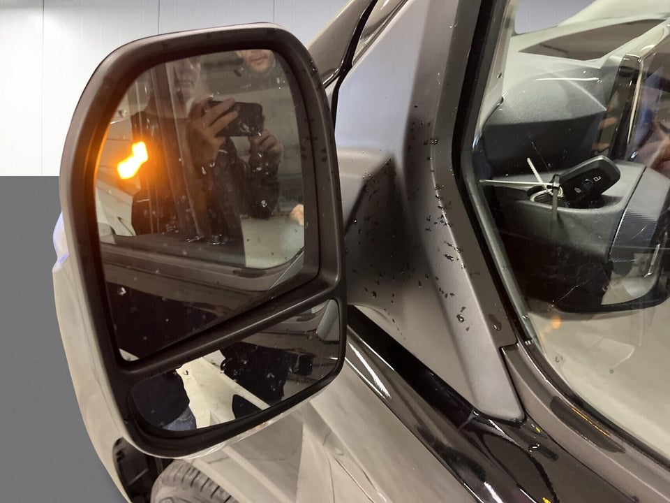 Ford E-Transit Custom 320L 64 Limited