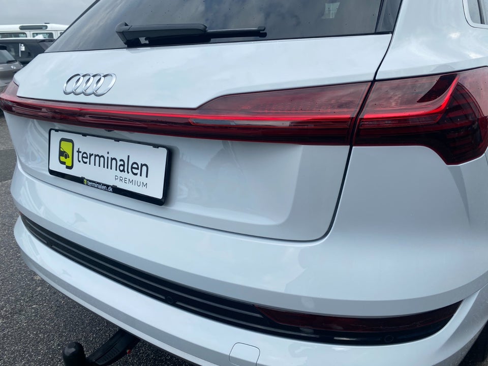 Audi e-tron 55 Advanced quattro 5d