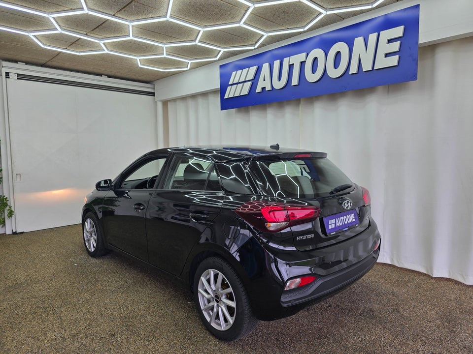 Hyundai i20 1,25 Trend 5d