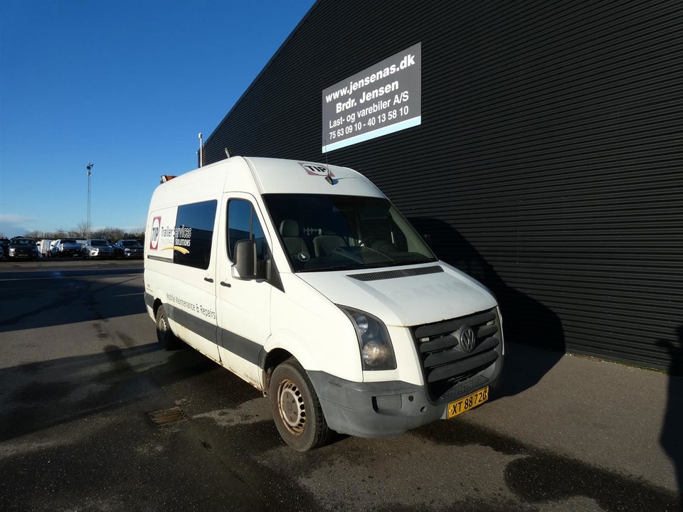 VW Crafter 2,5 TDi 109 Kassevogn høj-medium 5d