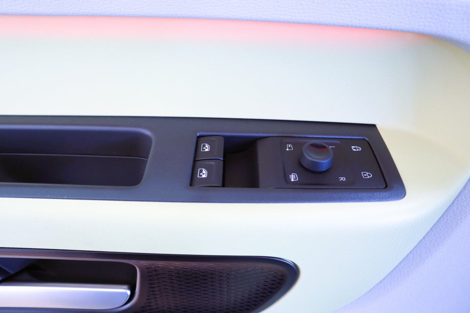 VW ID.Buzz 77 Style 75 Years Edition SWB 5d