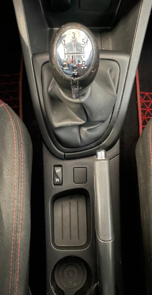 Renault Clio IV 1,5 dCi 75 Expression 5d