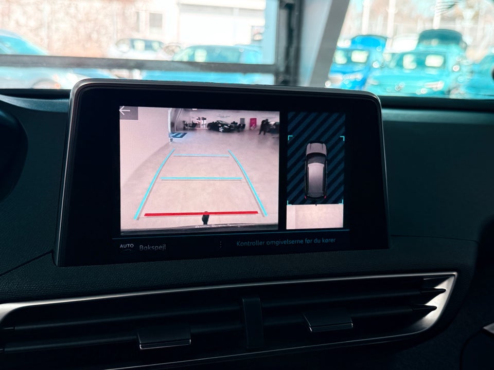 Peugeot 3008 1,2 e-THP 130 Allure 5d