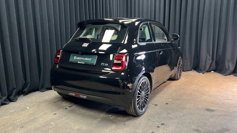 Fiat 500e 42 la Prima by Bocelli 3d