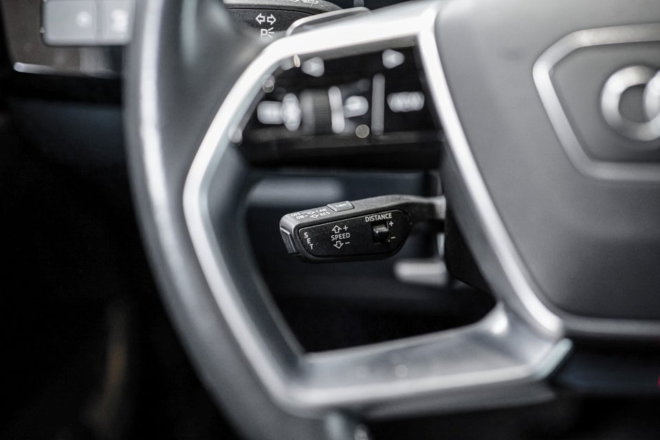 Audi e-tron 55 Advanced quattro 5d